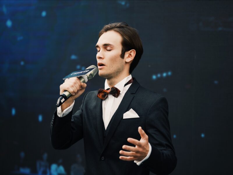Alexander iUpa