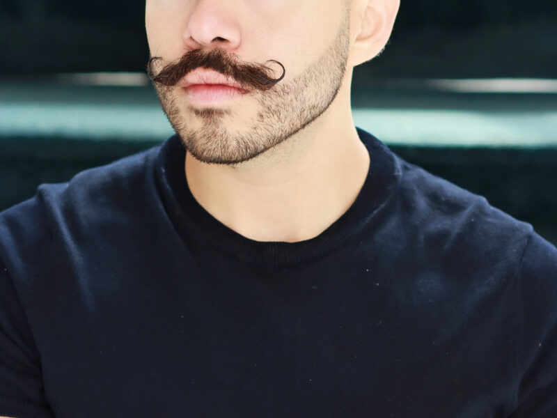 Leon Leon