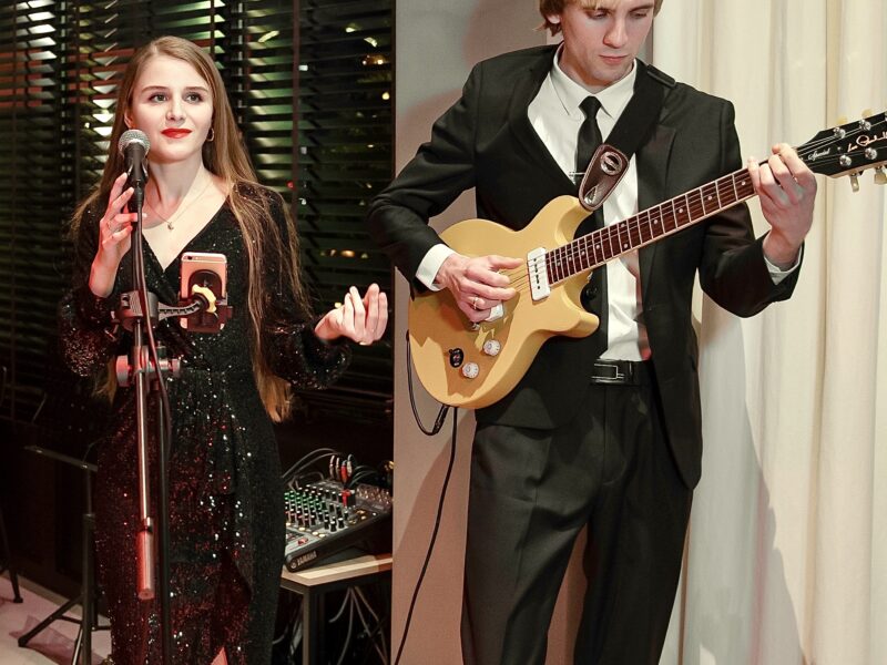 Monsay Acoustic Duo